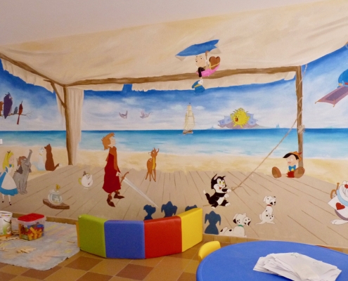 Fresque peinte dans l'espace "enfants" du camping La Palmyre / France - Alain Grand Peintre décorateur